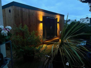 Redland Retreat, Cosy Garden Studio for 2